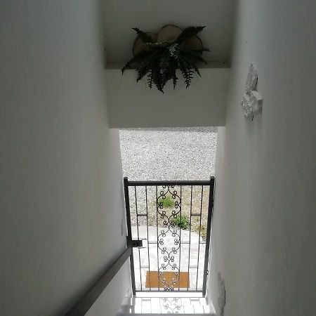 לינה וארוחת בוקר Cantù Casa Maria מראה חיצוני תמונה